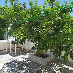 Korasida Blue Coast Appartement Akhladherí