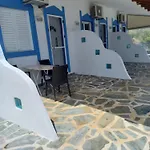 Korasida Blue Coast Apartament Akhladherí