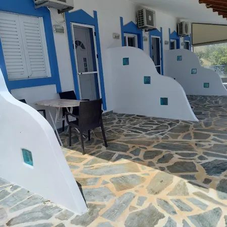 Korasida Blue Coast דירה Akhladherí