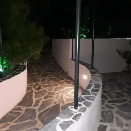 Korasida Blue Coast Apartamento Akhladherí